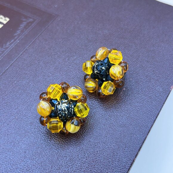Vintage 1950s Western Germany Beaded Clip-On Earrings, Amber Tone Cluster Style - Picture 7 of 14